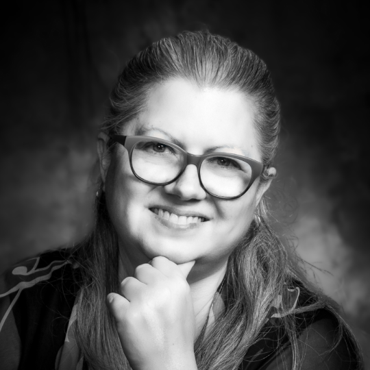 Portrait Photography Fundamentals Course by Digital Photo Mentor